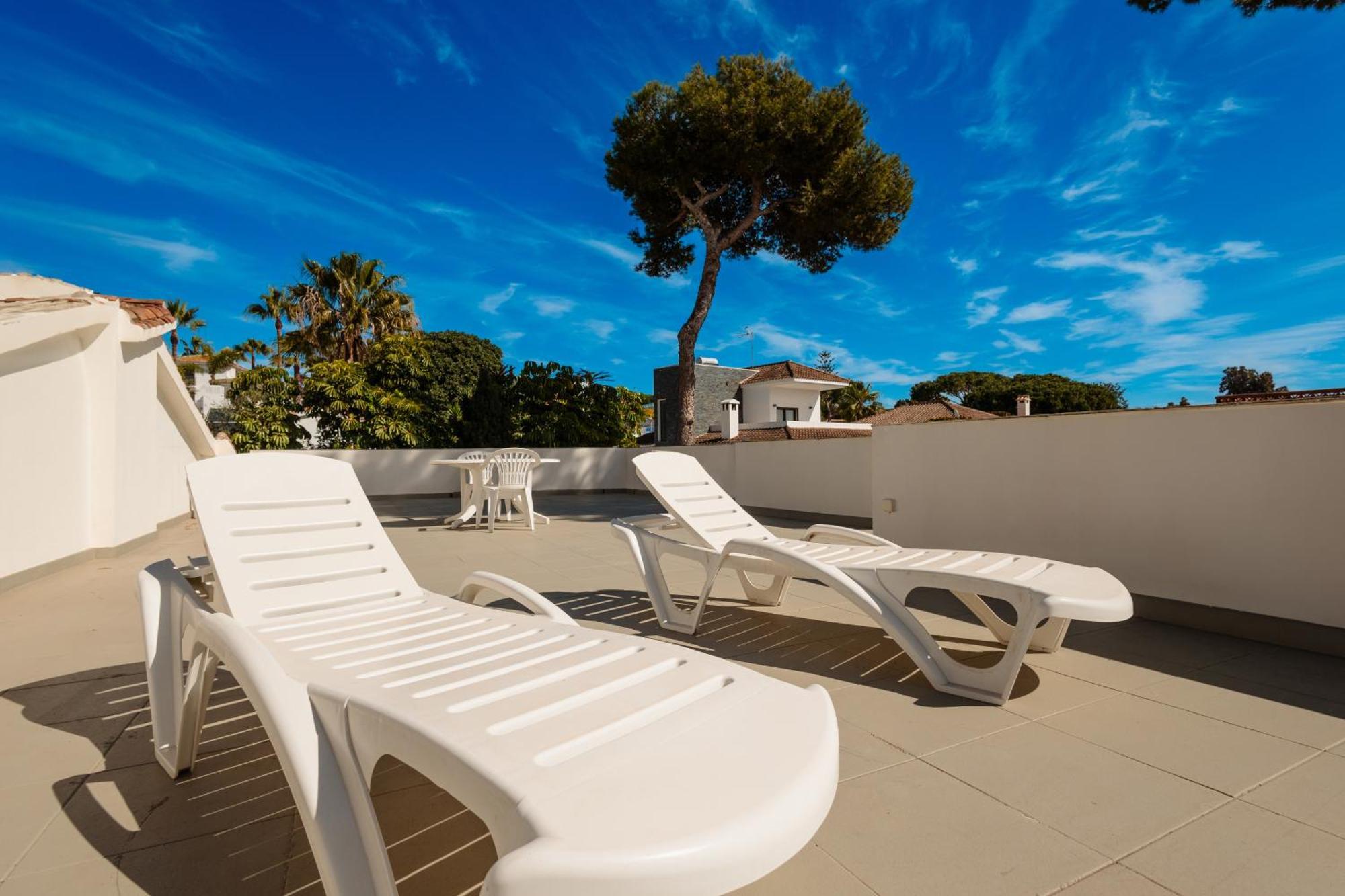 House At The Beach In Costabella, Марбелья Экстерьер фото